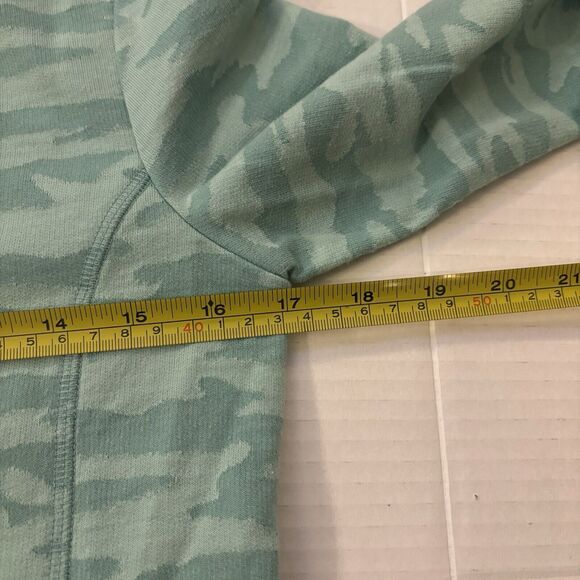 T By Talbots XS Camo French Terry Pullover Top Aqua 3/4 Sleeve Athleisure Cotton - Picture 8 of 9